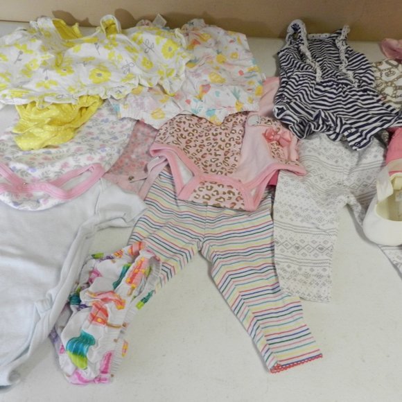 Baby Girl clothes lot 3-6 months - Picture 2 of 8